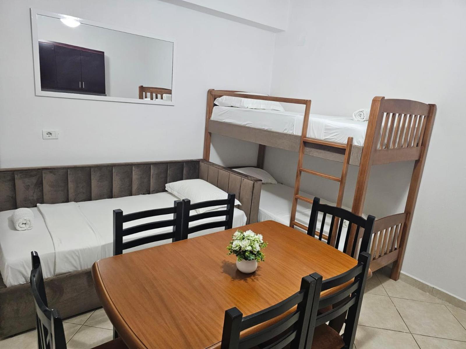 Emel Apartaments Ksamil Dış mekan fotoğraf